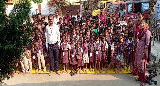 डीएवी पब्लिक स्कूल बखरी में मनाया बाल दिवस