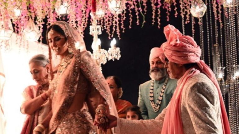 दुल्हन बनी कैटरीना ने शादी में पहना 1.5 करोड़ का लहंगा