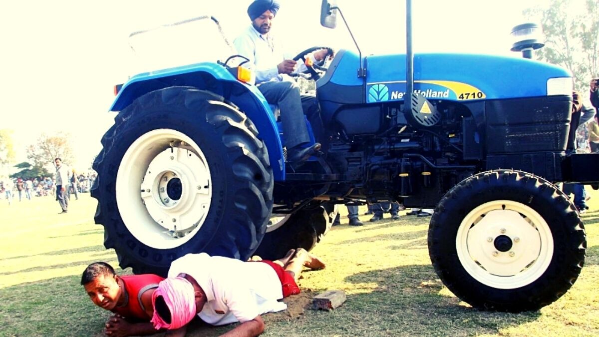 why tractor tyre is so big from nehind
