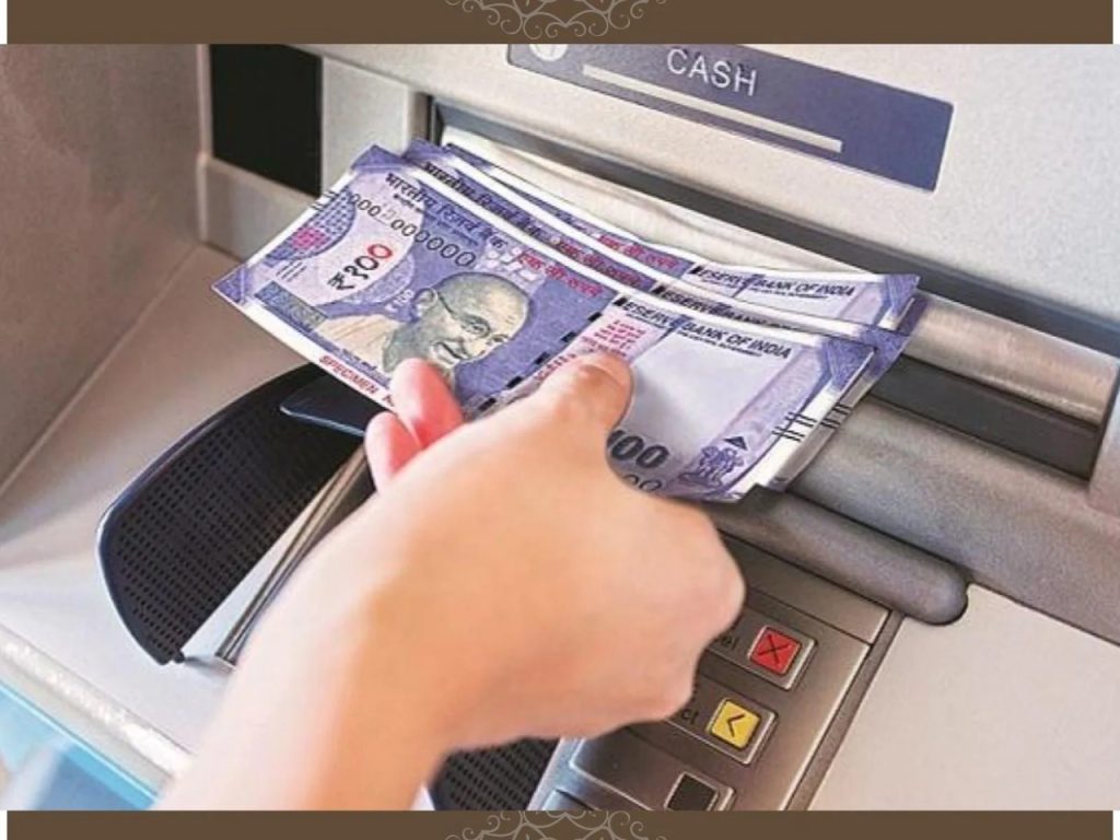 अगर ATM से कटे-फटे नोट निकले तो क्या करे ? जानें - कैसे मिलेगा नया नोट.. 1