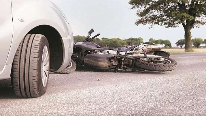 जरूरी खबर! सड़क दुर्घटना होने पर परिजनों को तुरंत मिलेगा 2 लाख का मुआवजा, Nitin Gadkari का बड़ा ऐलान.. 2