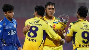 dhoni join captaincy again