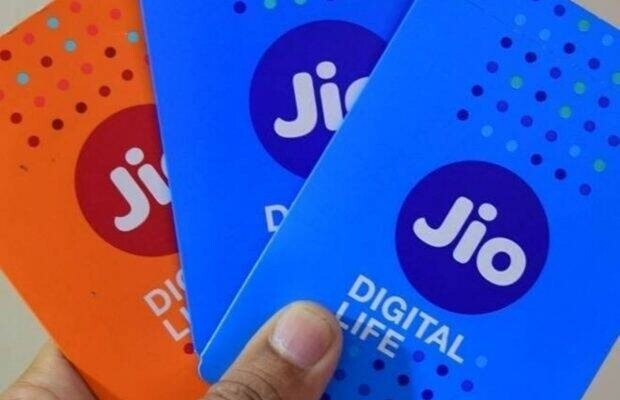 आ गया Jio का बवाल प्लान - महज ₹155 में 28 दिनों तक 2GB डाटा-कॉलिंग और SMS सबकुछ फ्री… 2