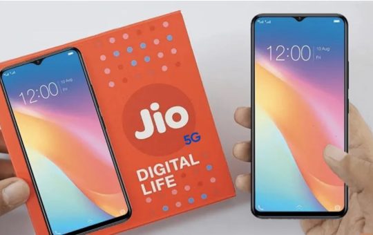 Reliance Jio लाने जा रहा है सस्ता 5G स्मार्टफोन, जानिए क्या होगी कीमत... 4