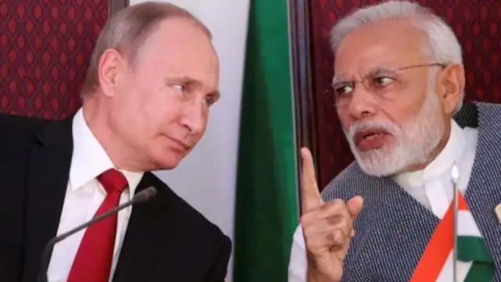 भारत ने कर दिया खेला - रूस से सस्ते में तेल खरीद कर अमेरिका को महंगे में बेच रहा.. 1