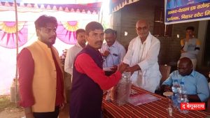 बछवारा : लक्ष्मणटोल गांव में दुग्ध उत्पादक किसानों के बीच बोनस वितरण समारोह आयोजित 5