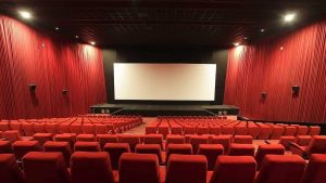 अब देश के हर गांव में खुलेंगे सिनेमा हॉल - सरकार की ये पहल लाएगी रंग… 11