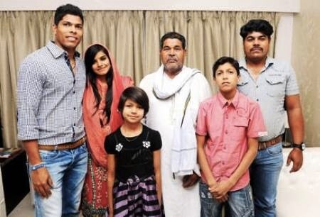 Umesh Yadav: मजदूर के बेटे से स्टार क्रिकेटर बनने तक का सफर, जानें- कब हुई शादी और कौन है पत्नी.. 2