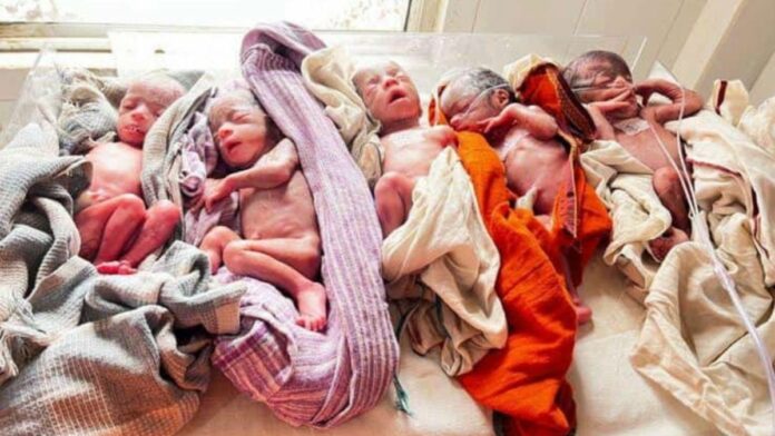 In Ranchi Women Give birth to 5 baby