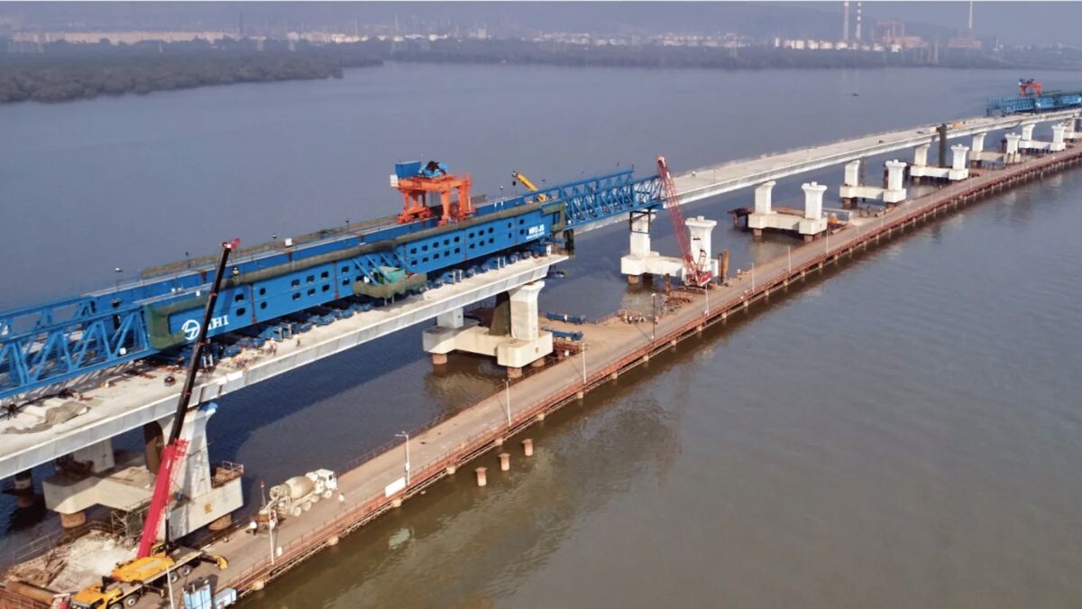 Mumbai trans harbour bridge