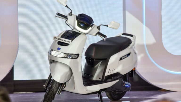TVS Electric Scooter TVS iQub