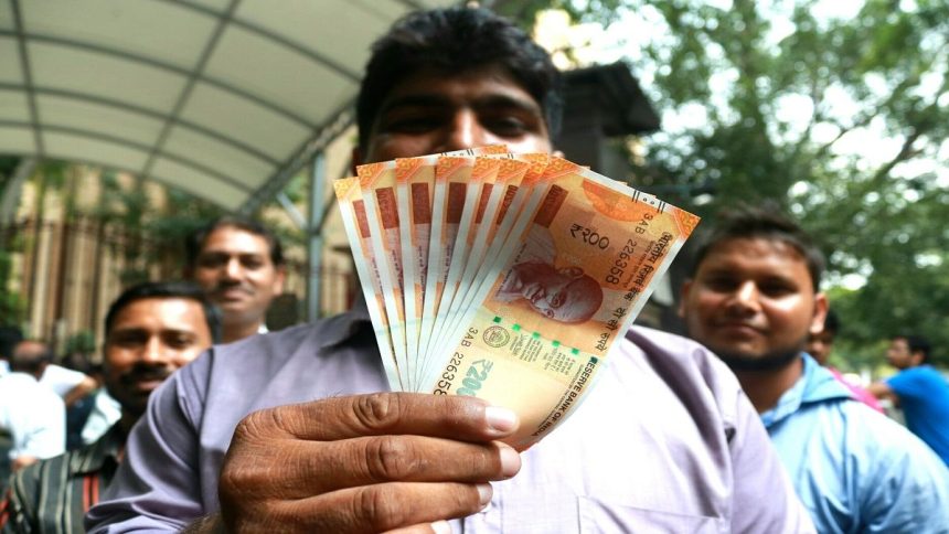 This government is giving a bonus of Rs 4,000 to the employees