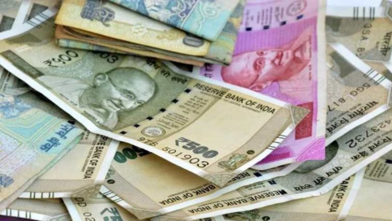 Government is giving loan up to Rs 1 lakh without interest