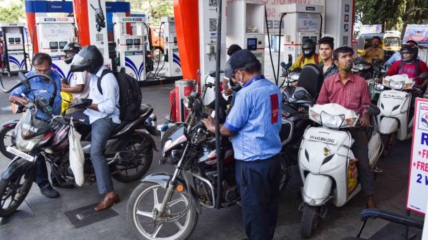 Challans of 800 people were deducted while taking petrol
