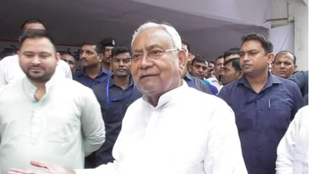 Nitish Kumar's gift to employees! promotions will happen soon