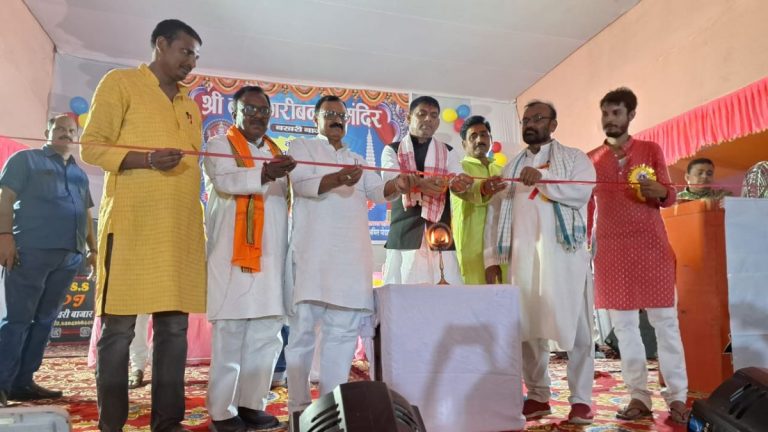 Sports Minister Surendra Mehta inaugurated the 4-day Ganesh Mela in Bakhri