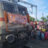 Udaipur Newsalpaiguri Express stopped at Salona station